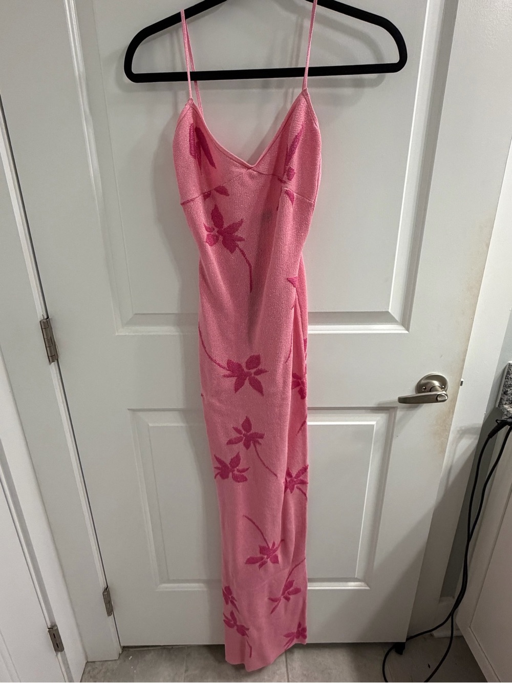 White Fox Boutique Pink Floral Knit Maxi Dress - Picture 2 of 4